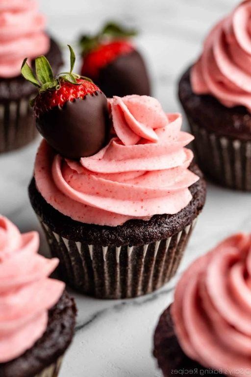 Sweet Strawberry Buttercream Icing