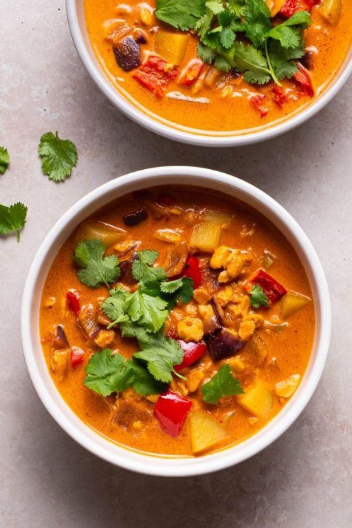 Tempeh Curry with Coconut Milk