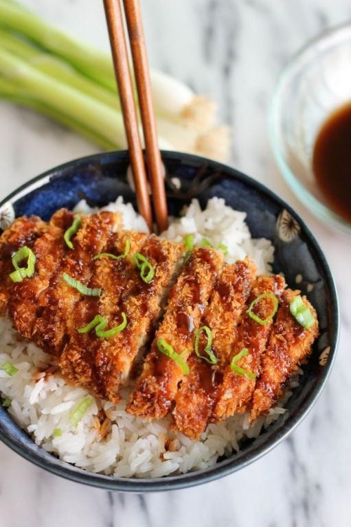 Tonkatsu (Japanese Pork Cutlet)