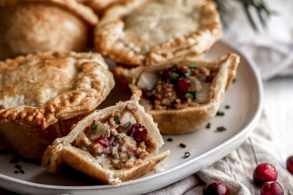 Turkey and Cranberry Meat Pie