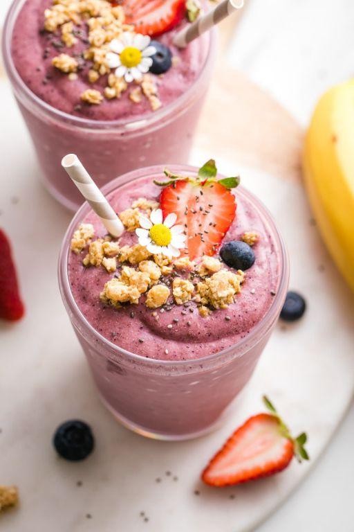 Vanilla Chia Seed and Flaxseed Smoothie