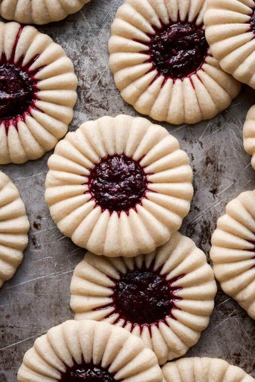 Vanilla Sugar Cookies with Jam Filling