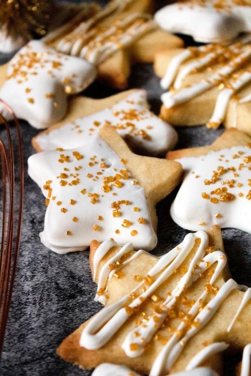 Vanilla Sugar Cookies with White Chocolate Drizzle
