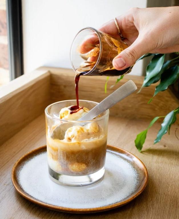 Vanilla Vodka Affogato