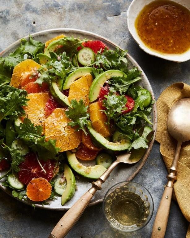 Varavah Salad with Avocado and Citrus Dressing