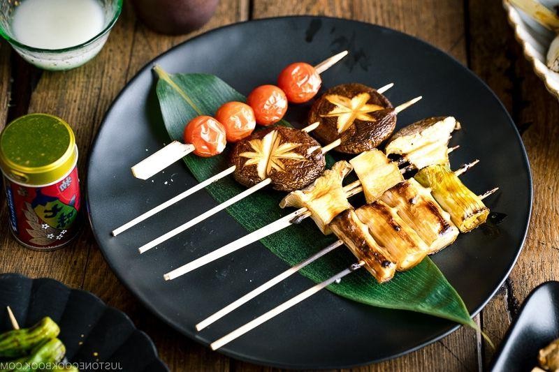 Vegetable Yakitori with Shiitake and Bell Peppers