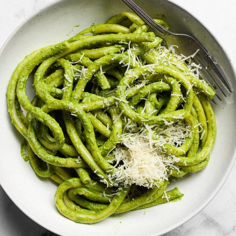 Witch’s Brew Green Pesto Pasta with Spinach