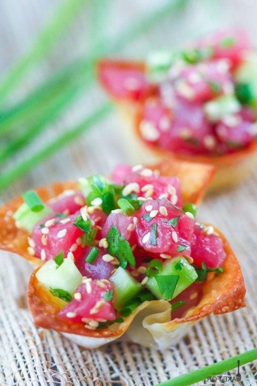 Yellow Tail Tuna Tartare with Crispy Wonton Chips