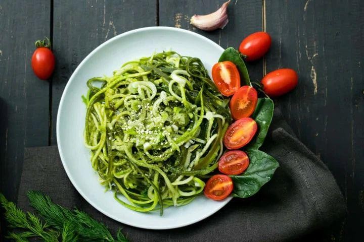 Zucchini and Basil Green Spaghetti
